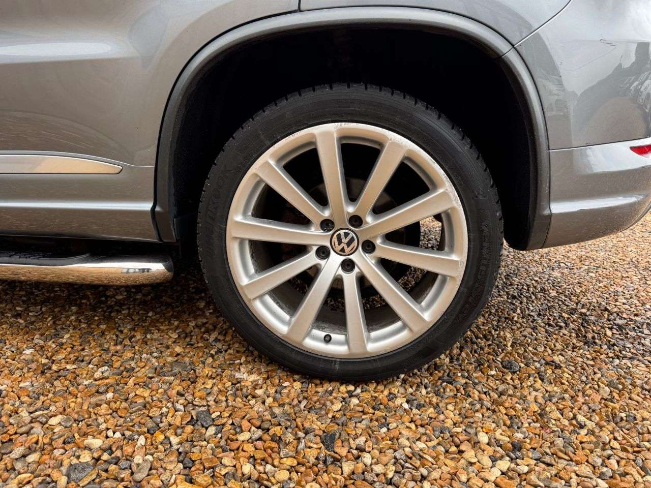 2010 VOLKSWAGEN TIGUAN 2010 VOLKSWAGEN TIGUAN