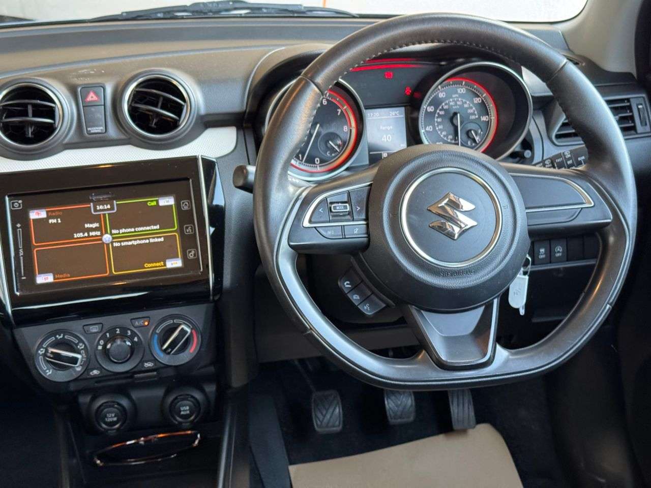 2020 SUZUKI SWIFT 2020 SUZUKI SWIFT