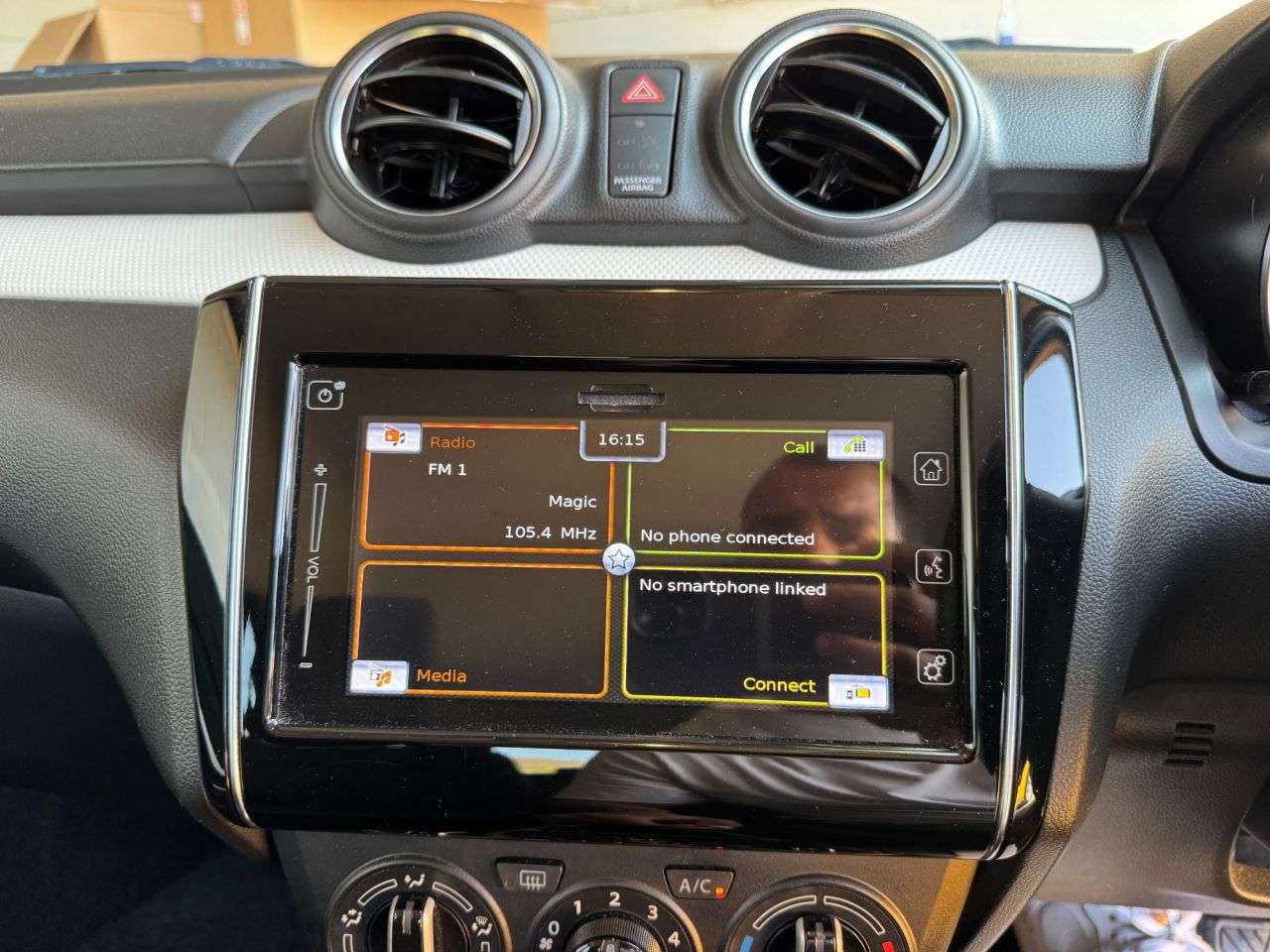 2020 SUZUKI SWIFT 2020 SUZUKI SWIFT