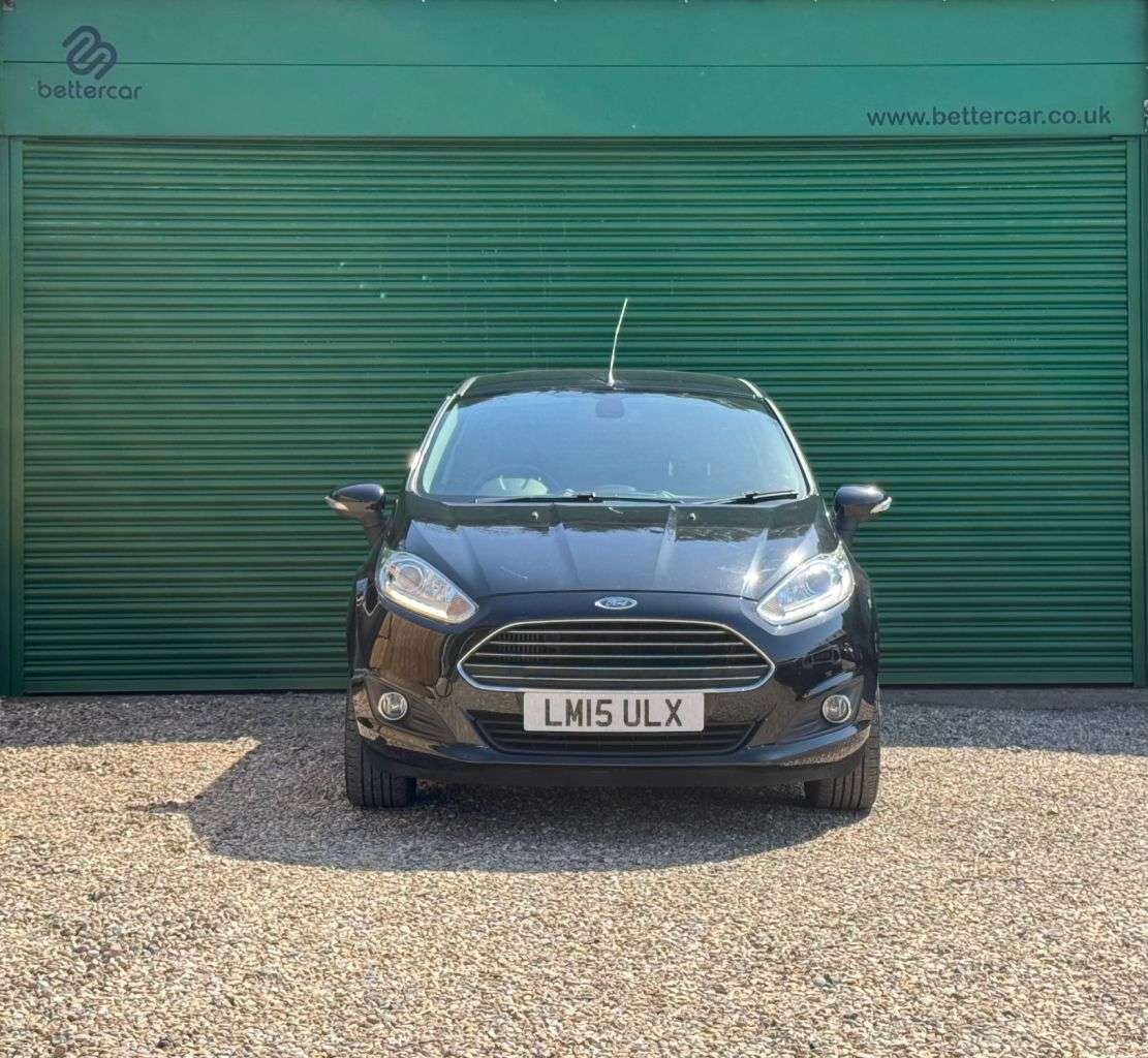 A 2015 FORD FIESTA 1.0T EcoBoost Titanium Hatchback 3dr Petrol Manual Euro 6 (s/s) (100 ps) CR A 2015 FORD FIESTA 1.0T EcoBoost Titanium Hatchback 3dr Petrol Manual Euro 6 (s/s) (100 ps) CR