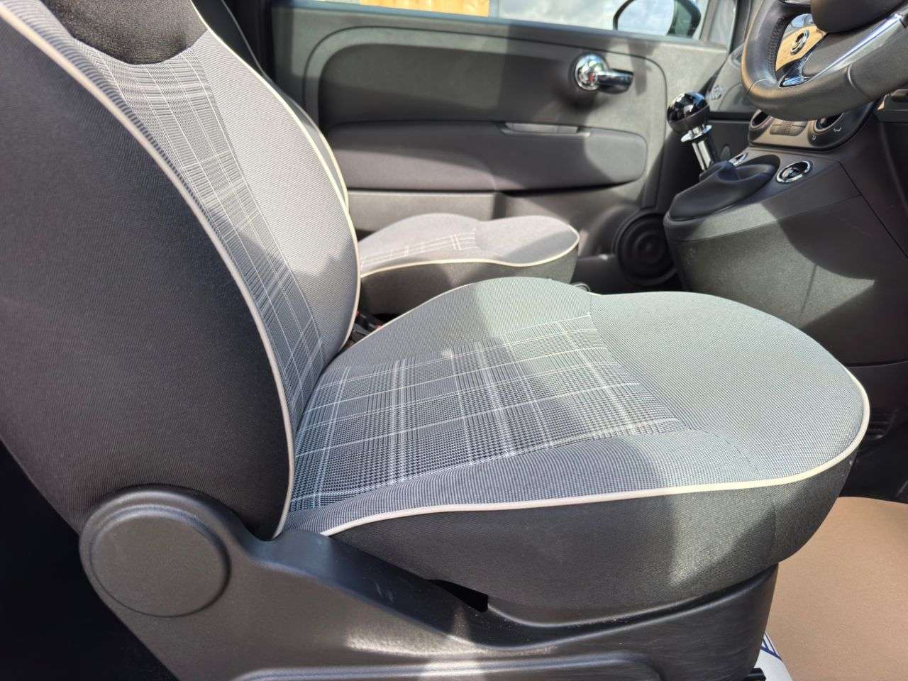 2020 FIAT 500 2020 FIAT 500