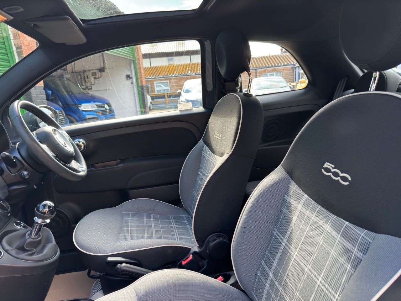 2020 FIAT 500 2020 FIAT 500