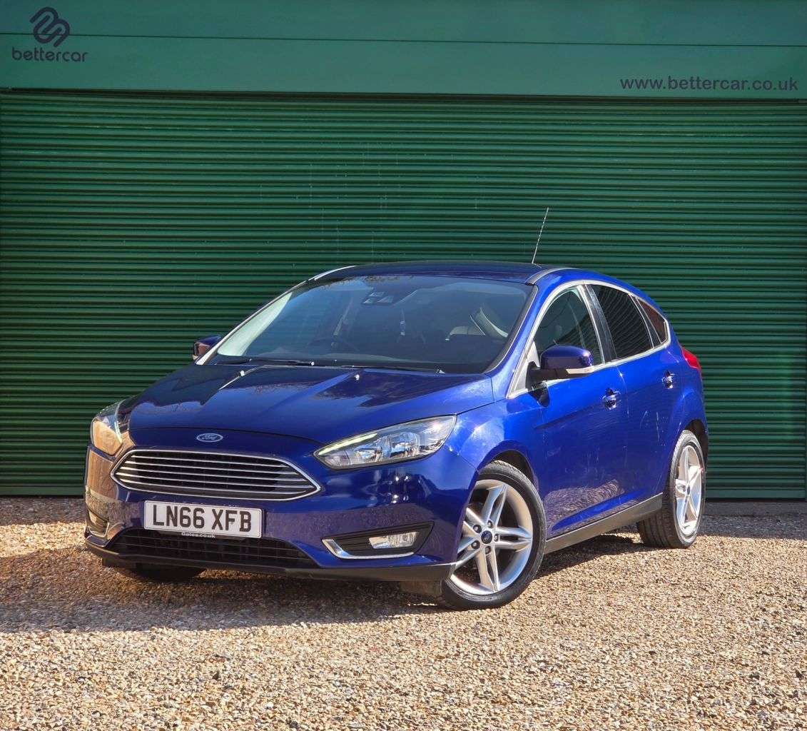 A 2016 FORD FOCUS 1.0T EcoBoost Titanium Hatchback 5dr Petrol Manual Euro 6 (s/s) (100 ps) 12 A 2016 FORD FOCUS 1.0T EcoBoost Titanium Hatchback 5dr Petrol Manual Euro 6 (s/s) (100 ps) 12