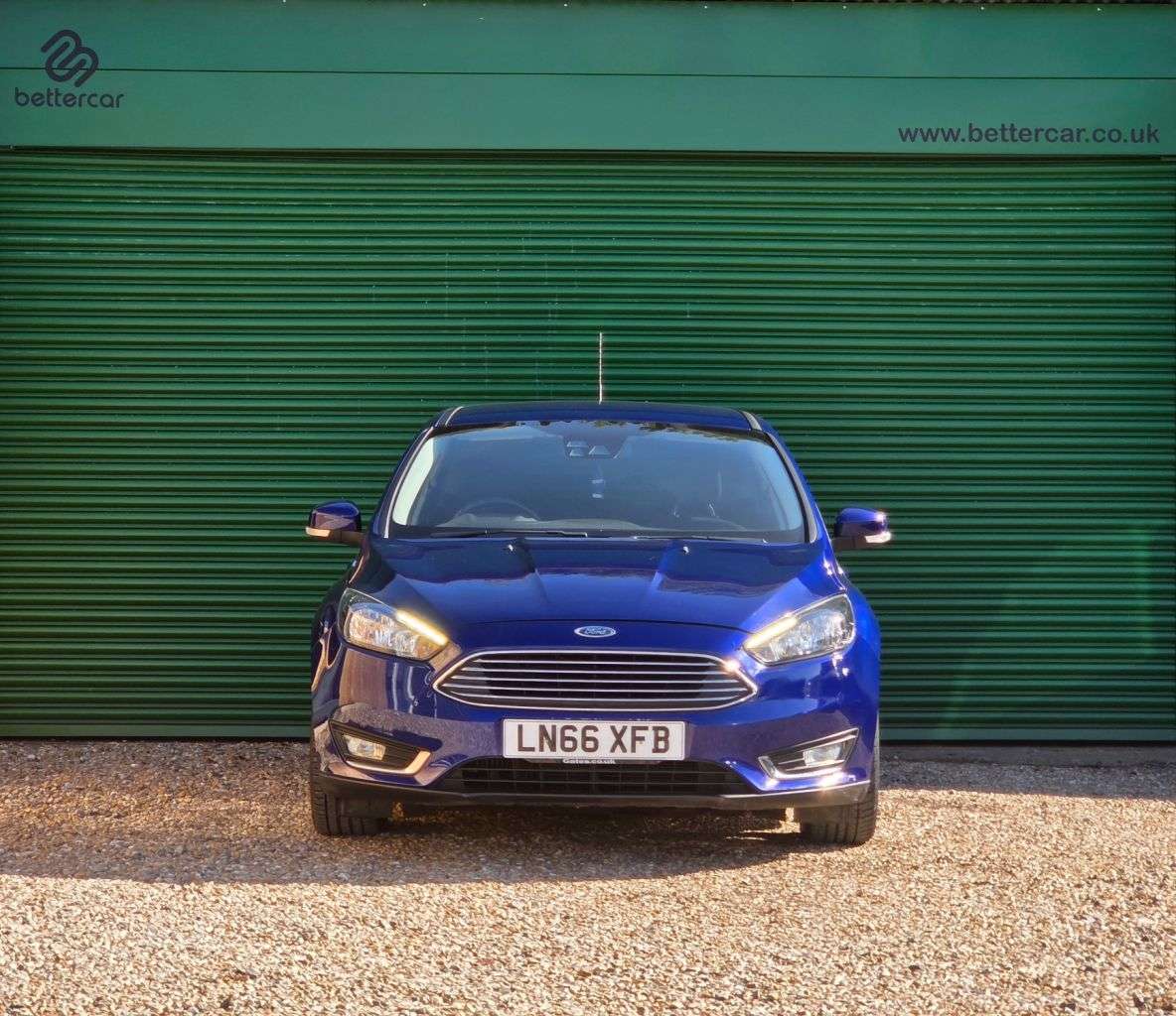 A 2016 FORD FOCUS 1.0T EcoBoost Titanium Hatchback 5dr Petrol Manual Euro 6 (s/s) (100 ps) 12 A 2016 FORD FOCUS 1.0T EcoBoost Titanium Hatchback 5dr Petrol Manual Euro 6 (s/s) (100 ps) 12