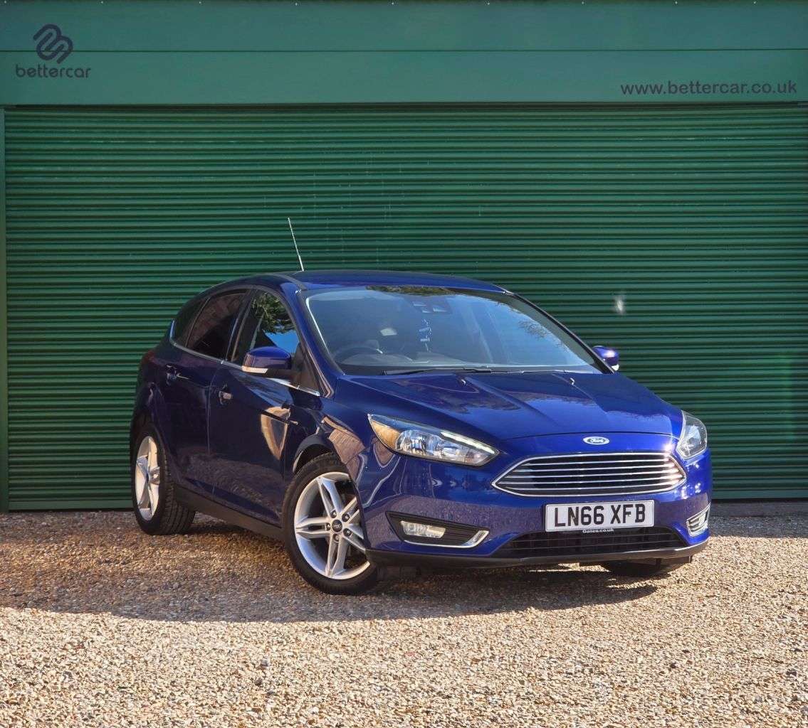A 2016 FORD FOCUS 1.0T EcoBoost Titanium Hatchback 5dr Petrol Manual Euro 6 (s/s) (100 ps) 12 A 2016 FORD FOCUS 1.0T EcoBoost Titanium Hatchback 5dr Petrol Manual Euro 6 (s/s) (100 ps) 12