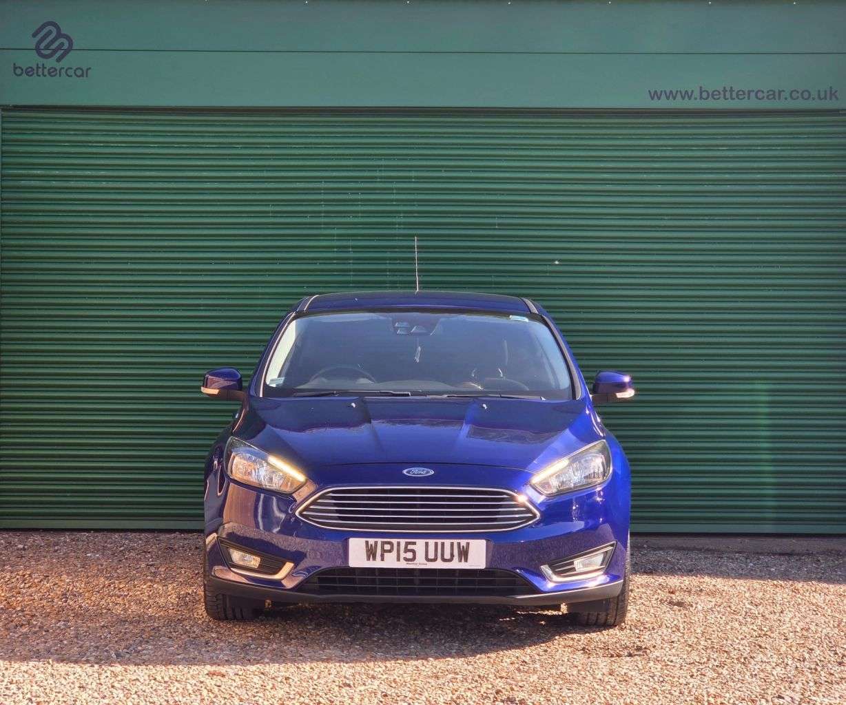 A 2015 FORD FOCUS 1.0T EcoBoost Titanium Hatchback 5dr Petrol Manual Euro 6 (s/s) (125 ps) RE A 2015 FORD FOCUS 1.0T EcoBoost Titanium Hatchback 5dr Petrol Manual Euro 6 (s/s) (125 ps) RE