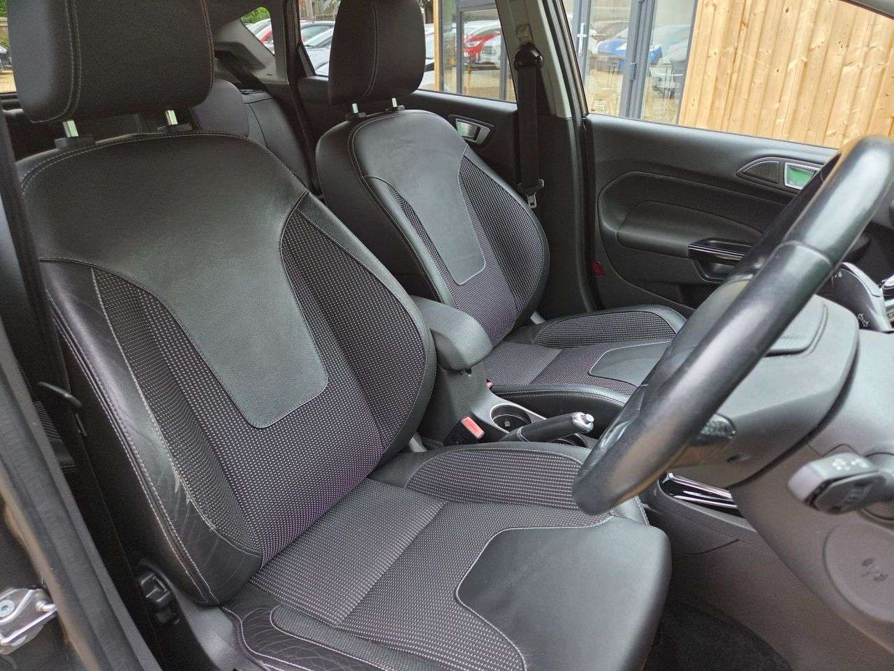 2016 FORD FIESTA 2016 FORD FIESTA