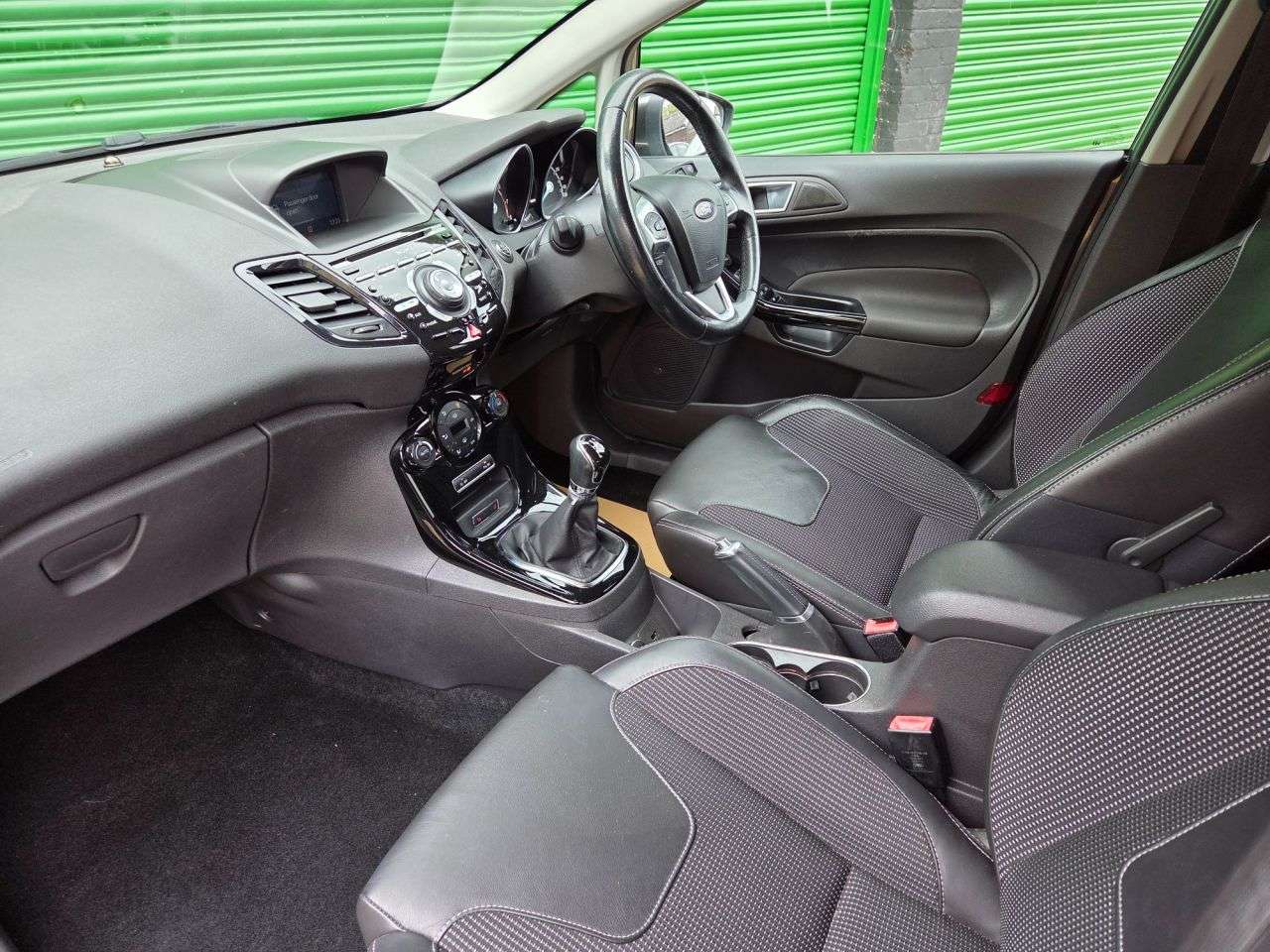 2016 FORD FIESTA 2016 FORD FIESTA