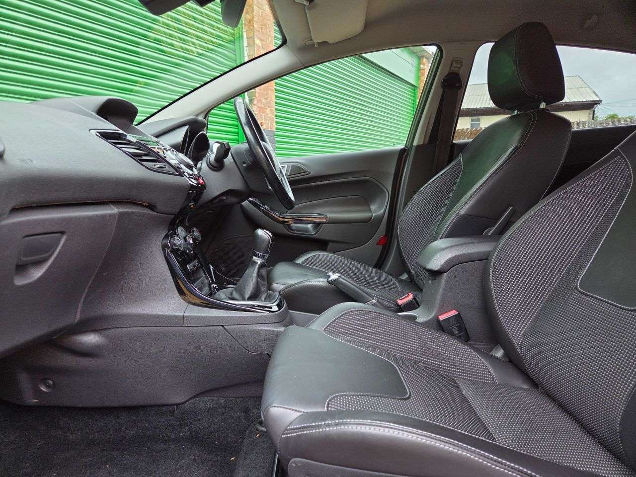 2016 FORD FIESTA 2016 FORD FIESTA