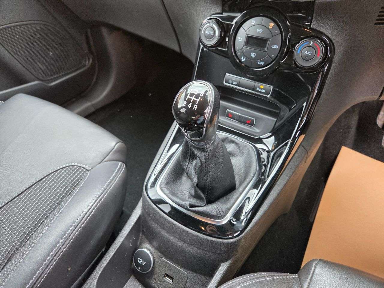 2016 FORD FIESTA 2016 FORD FIESTA