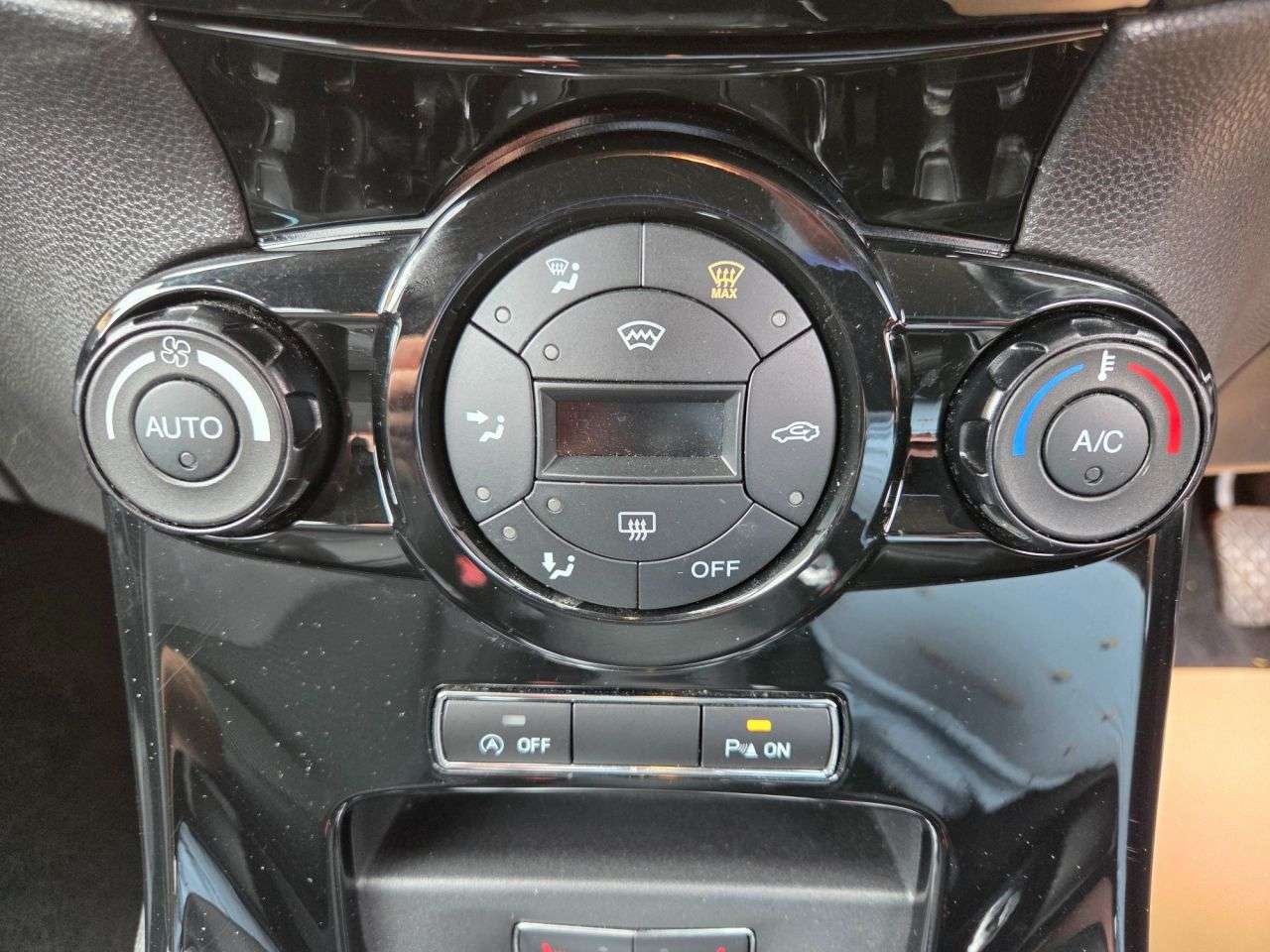 2016 FORD FIESTA 2016 FORD FIESTA