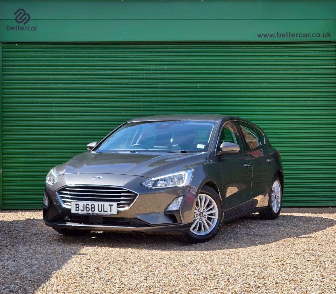 A 2018 FORD FOCUS 1.0T EcoBoost Titanium Hatchback 5dr Petrol Manual Euro 6 (s/s) (125 ps) FR A 2018 FORD FOCUS 1.0T EcoBoost Titanium Hatchback 5dr Petrol Manual Euro 6 (s/s) (125 ps) FR