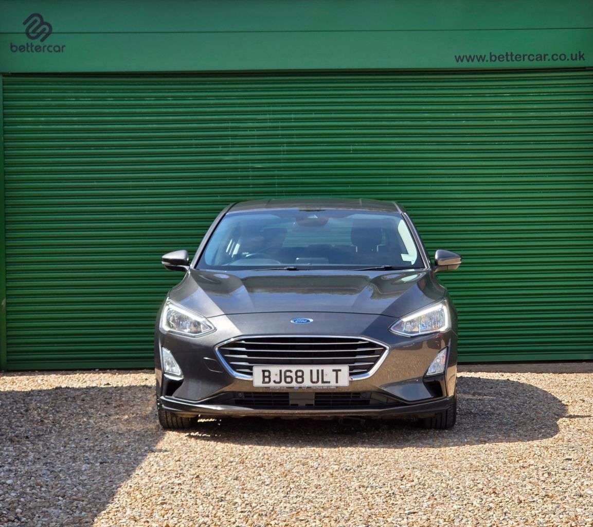 A 2018 FORD FOCUS 1.0T EcoBoost Titanium Hatchback 5dr Petrol Manual Euro 6 (s/s) (125 ps) FR A 2018 FORD FOCUS 1.0T EcoBoost Titanium Hatchback 5dr Petrol Manual Euro 6 (s/s) (125 ps) FR