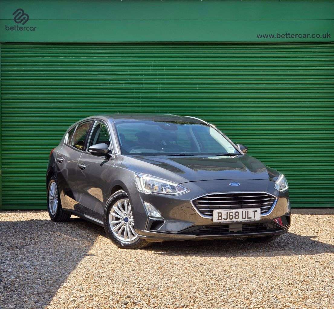 A 2018 FORD FOCUS 1.0T EcoBoost Titanium Hatchback 5dr Petrol Manual Euro 6 (s/s) (125 ps) FR A 2018 FORD FOCUS 1.0T EcoBoost Titanium Hatchback 5dr Petrol Manual Euro 6 (s/s) (125 ps) FR