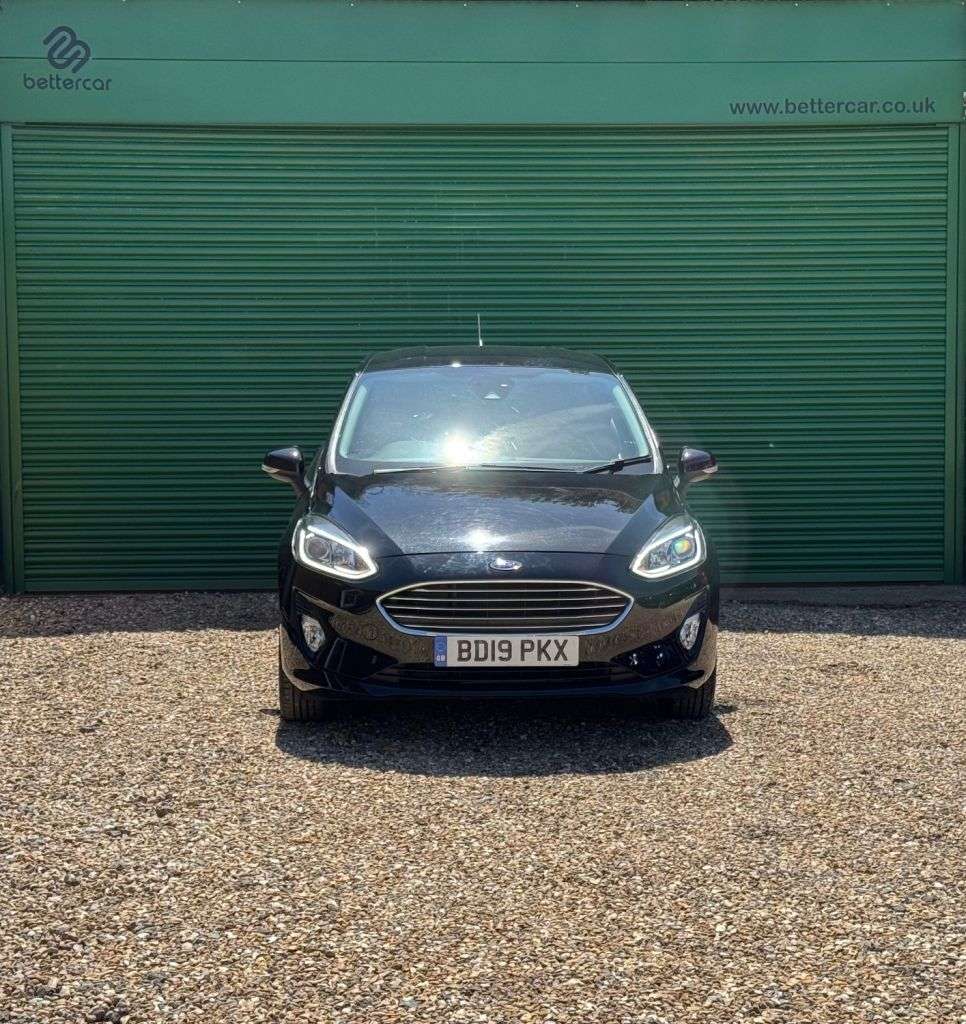 A 2019 FORD FIESTA 1.1 Ti-VCT Zetec Hatchback 5dr Petrol Manual Euro 6 (s/s) (85 ps) Apple Car A 2019 FORD FIESTA 1.1 Ti-VCT Zetec Hatchback 5dr Petrol Manual Euro 6 (s/s) (85 ps) Apple Car