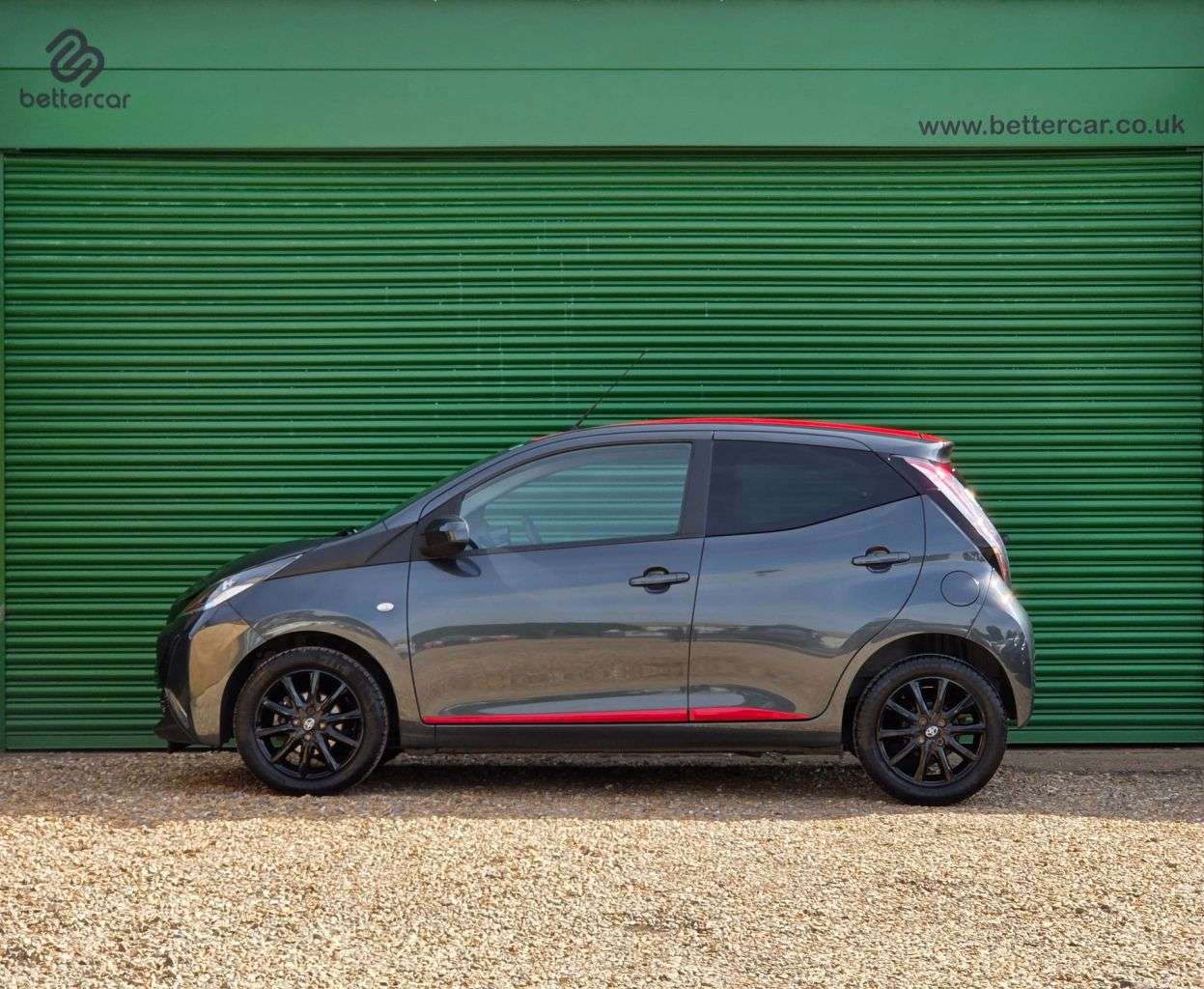 A 2018 TOYOTA AYGO 1.0 VVT-i x-press Hatchback 5dr Petrol Manual Euro 6 (68 ps) Rear Camera an A 2018 TOYOTA AYGO 1.0 VVT-i x-press Hatchback 5dr Petrol Manual Euro 6 (68 ps) Rear Camera an