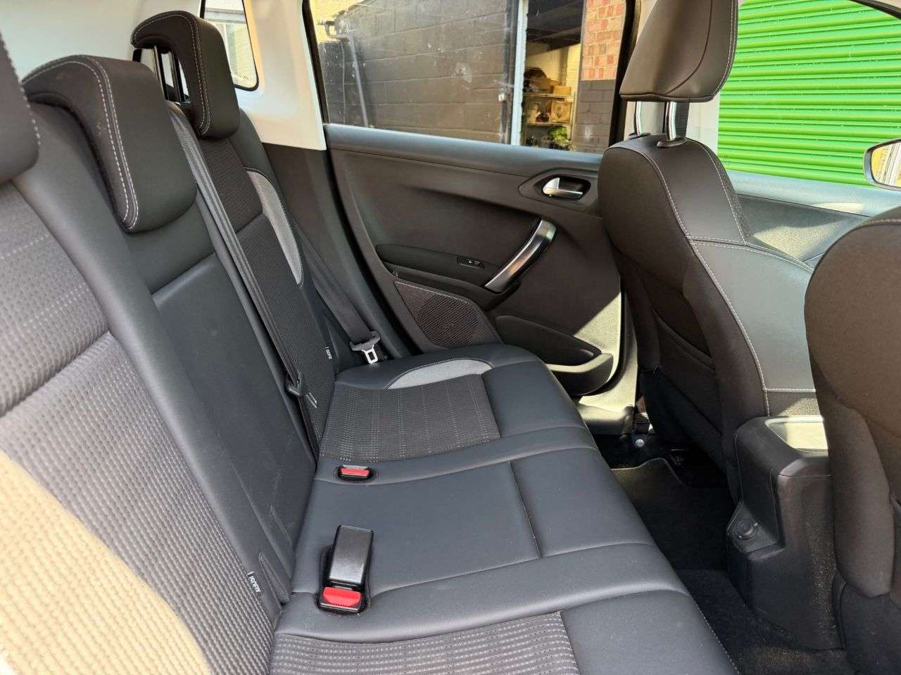 2019 PEUGEOT 2008 2019 PEUGEOT 2008