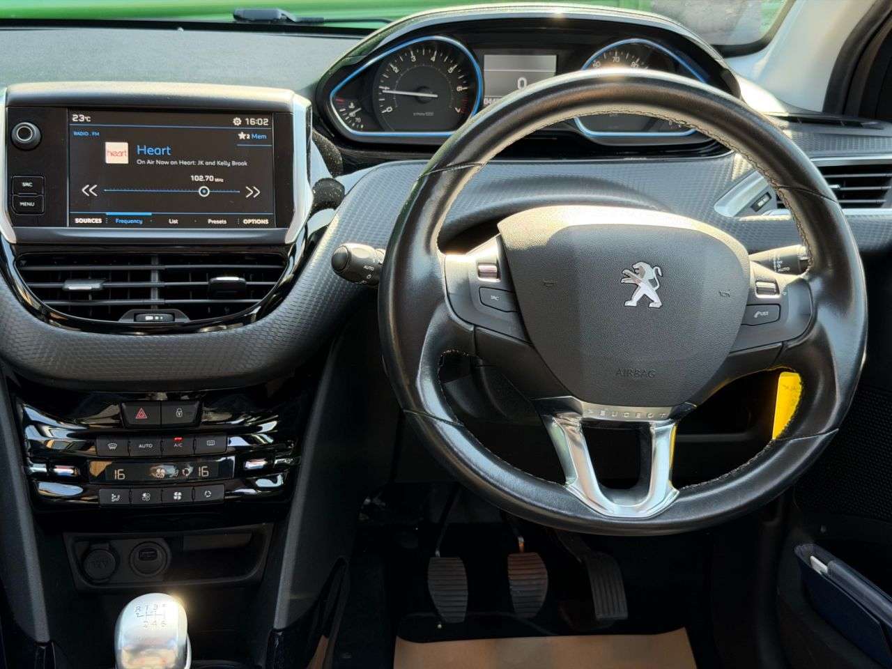 2019 PEUGEOT 2008 2019 PEUGEOT 2008