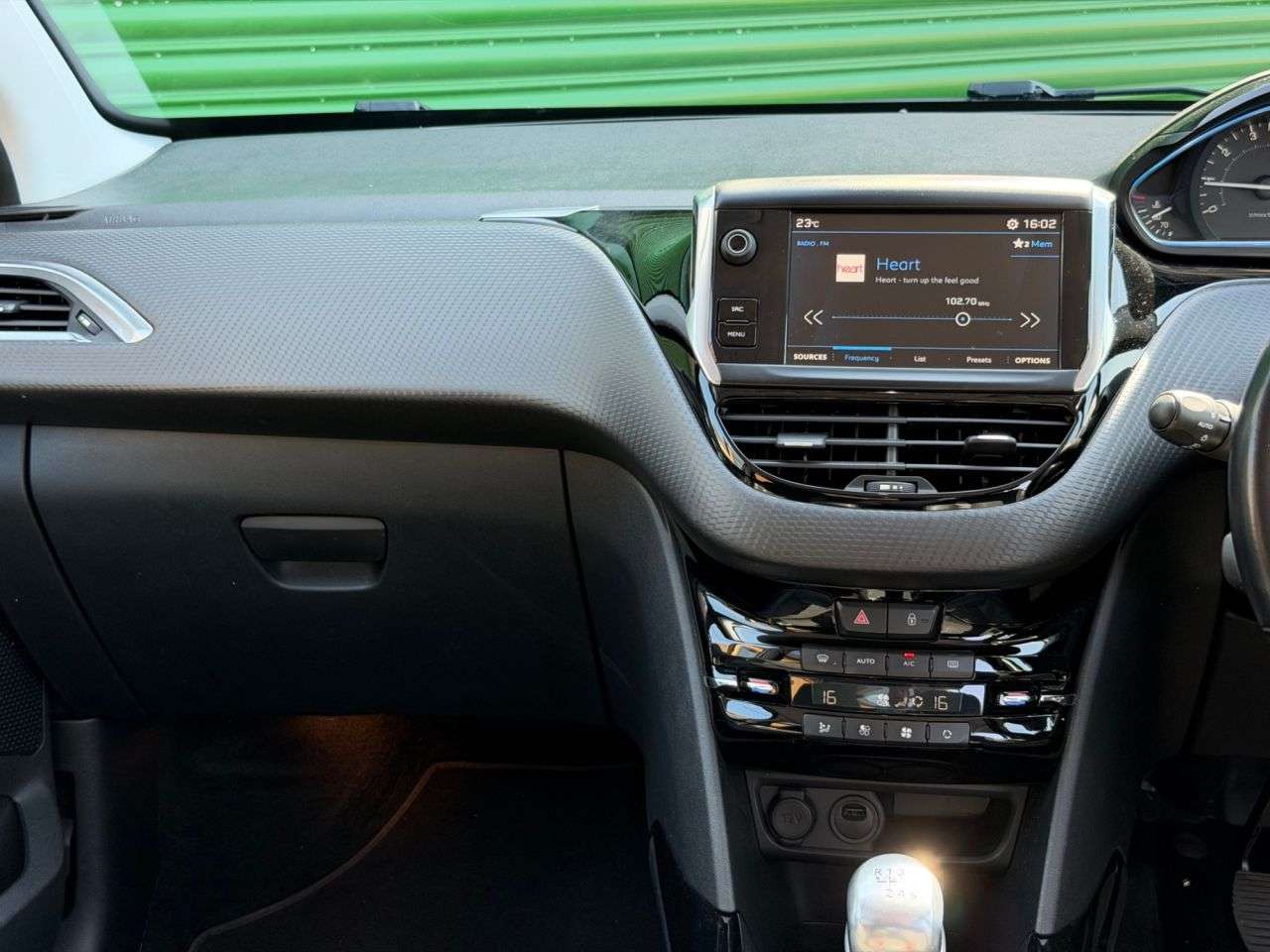 2019 PEUGEOT 2008 2019 PEUGEOT 2008