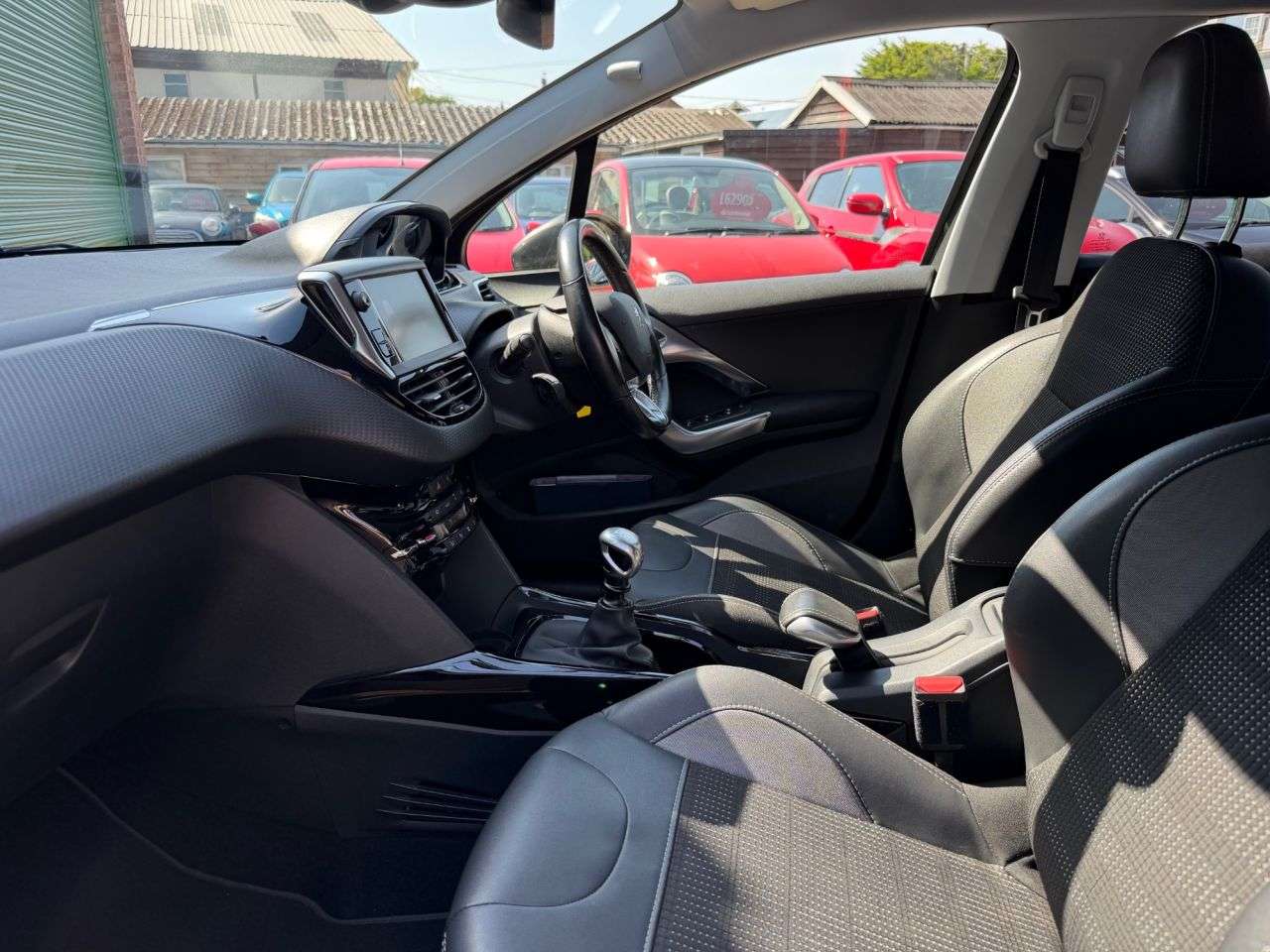 2019 PEUGEOT 2008 2019 PEUGEOT 2008