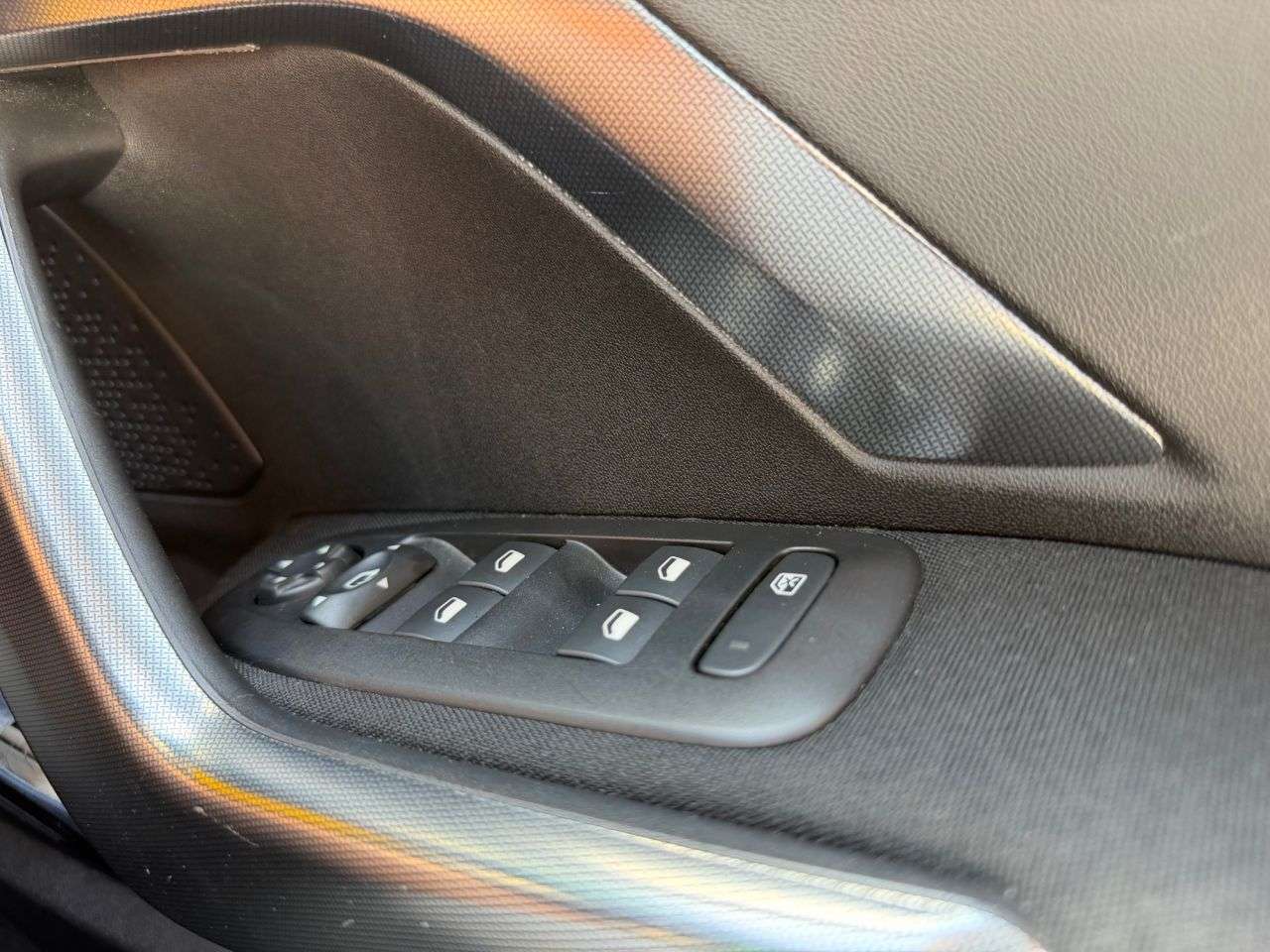 2019 PEUGEOT 2008 2019 PEUGEOT 2008