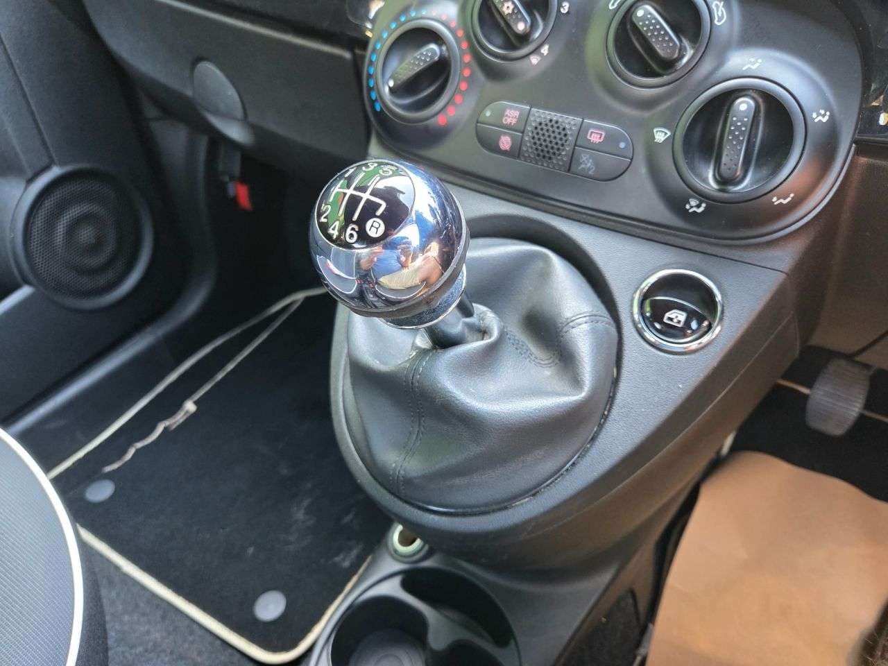 2021 FIAT 500 2021 FIAT 500