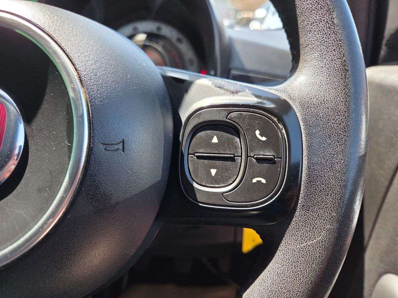 2021 FIAT 500 2021 FIAT 500