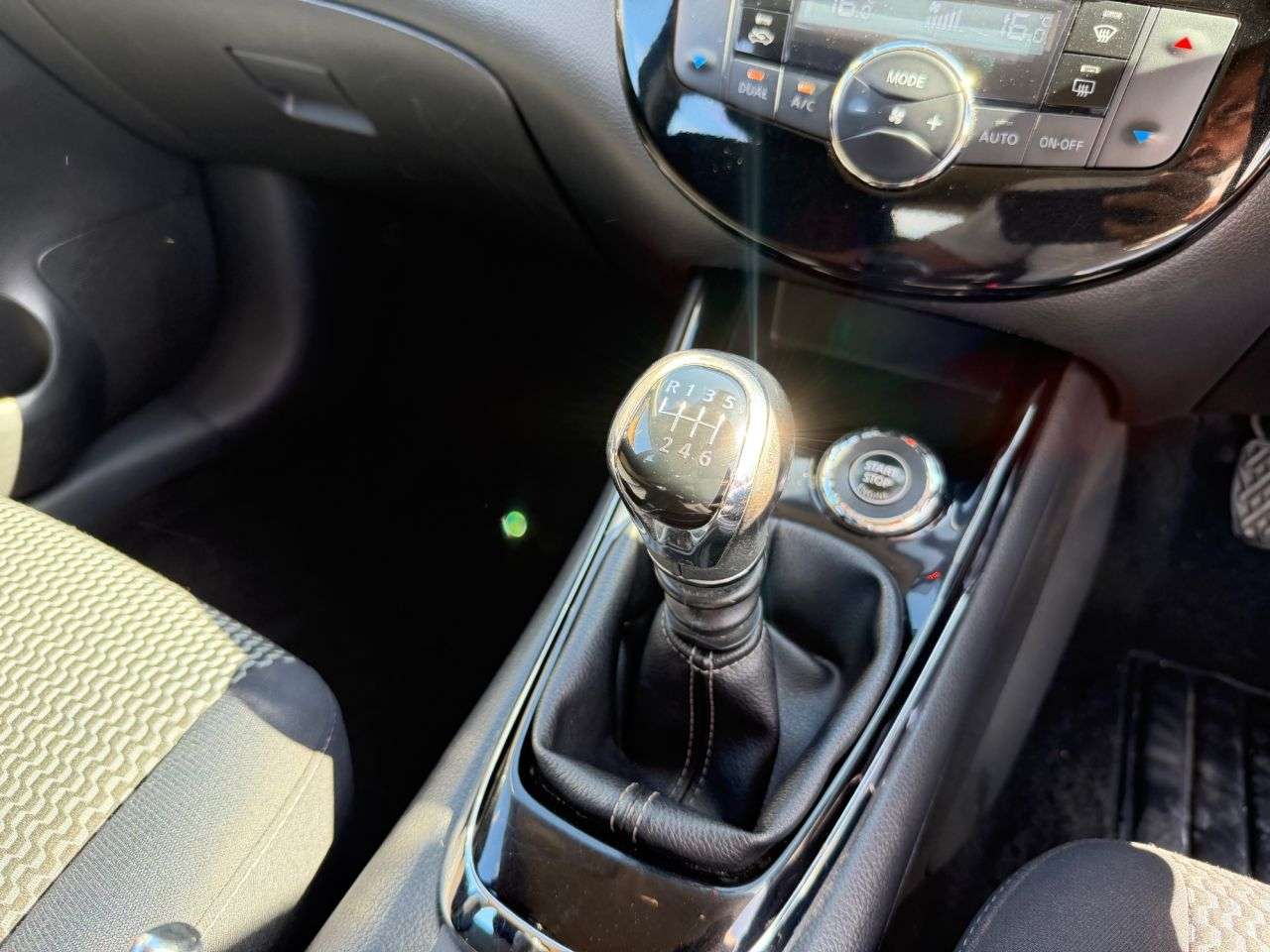 2016 NISSAN PULSAR 2016 NISSAN PULSAR