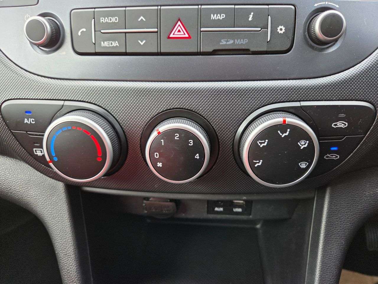 2019 HYUNDAI I10 2019 HYUNDAI I10