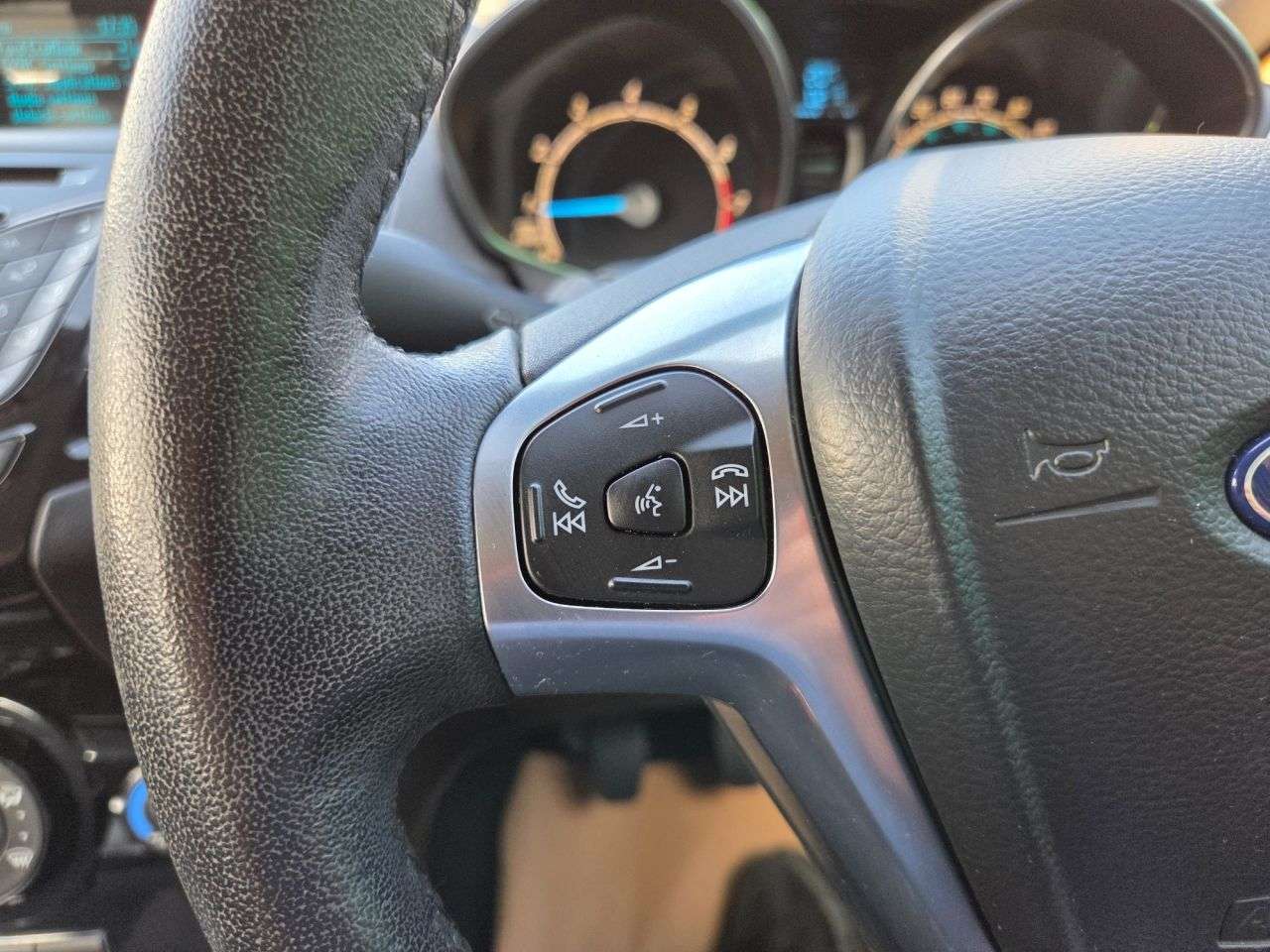 2015 FORD FIESTA 2015 FORD FIESTA