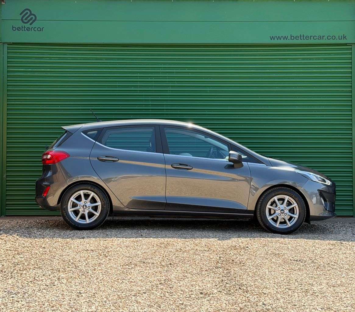 A 2018 FORD FIESTA 1.0T EcoBoost GPF Zetec Hatchback 5dr Petrol Manual Euro 6 (s/s) (100 ps) A A 2018 FORD FIESTA 1.0T EcoBoost GPF Zetec Hatchback 5dr Petrol Manual Euro 6 (s/s) (100 ps) A