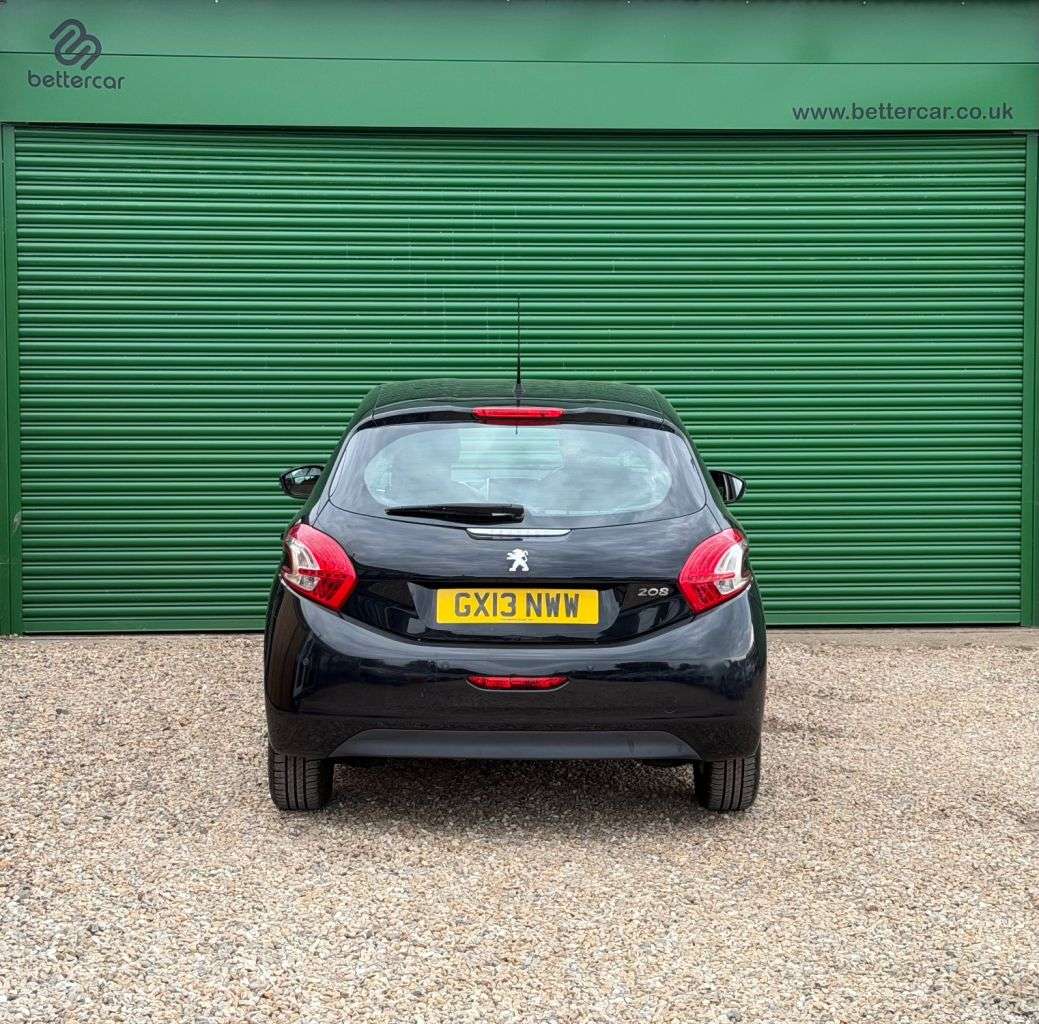 2013 PEUGEOT 208 2013 PEUGEOT 208