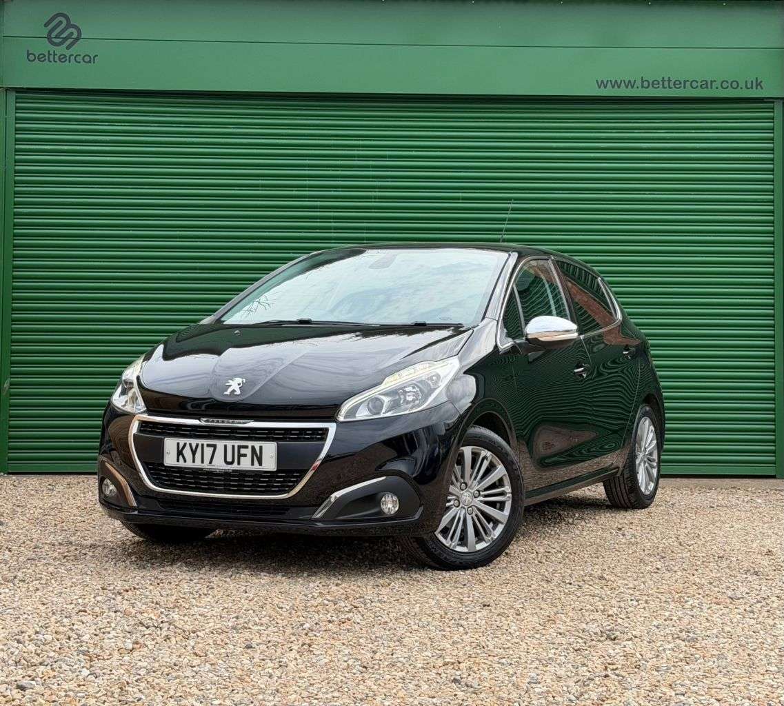 A 2017 PEUGEOT 208 1.2 PureTech Allure Hatchback 5dr Petrol Manual Euro 6 (82 ps) DAB, Apple C A 2017 PEUGEOT 208 1.2 PureTech Allure Hatchback 5dr Petrol Manual Euro 6 (82 ps) DAB, Apple C