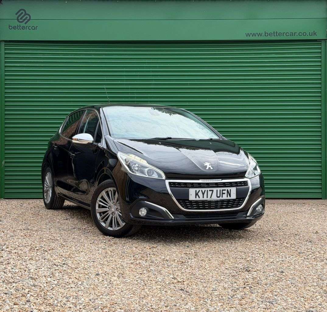 A 2017 PEUGEOT 208 1.2 PureTech Allure Hatchback 5dr Petrol Manual Euro 6 (82 ps) DAB, Apple C A 2017 PEUGEOT 208 1.2 PureTech Allure Hatchback 5dr Petrol Manual Euro 6 (82 ps) DAB, Apple C