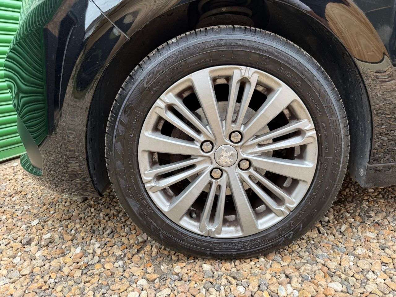2017 PEUGEOT 208 2017 PEUGEOT 208