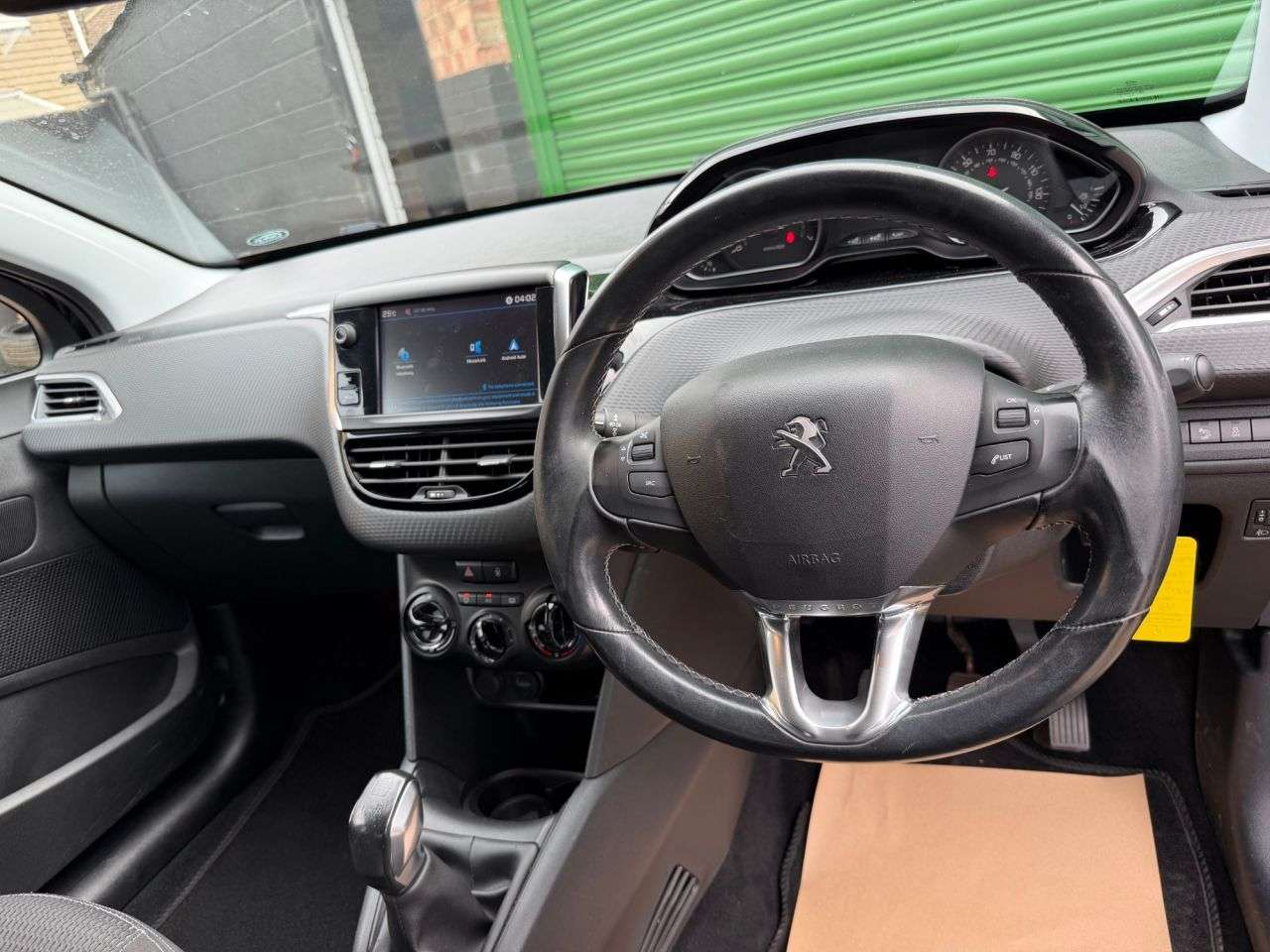 2017 PEUGEOT 208 2017 PEUGEOT 208