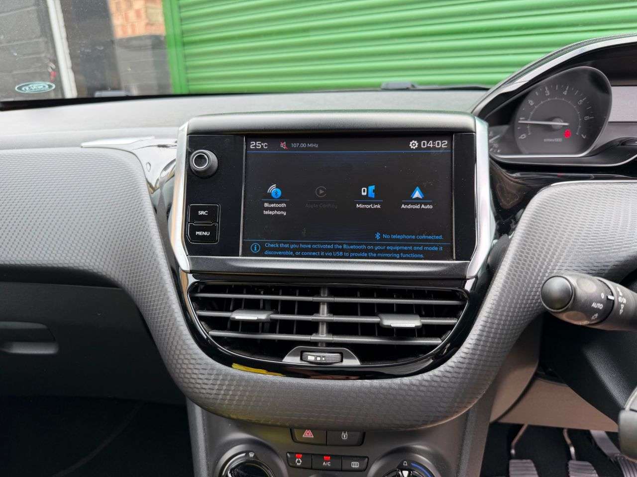 2017 PEUGEOT 208 2017 PEUGEOT 208