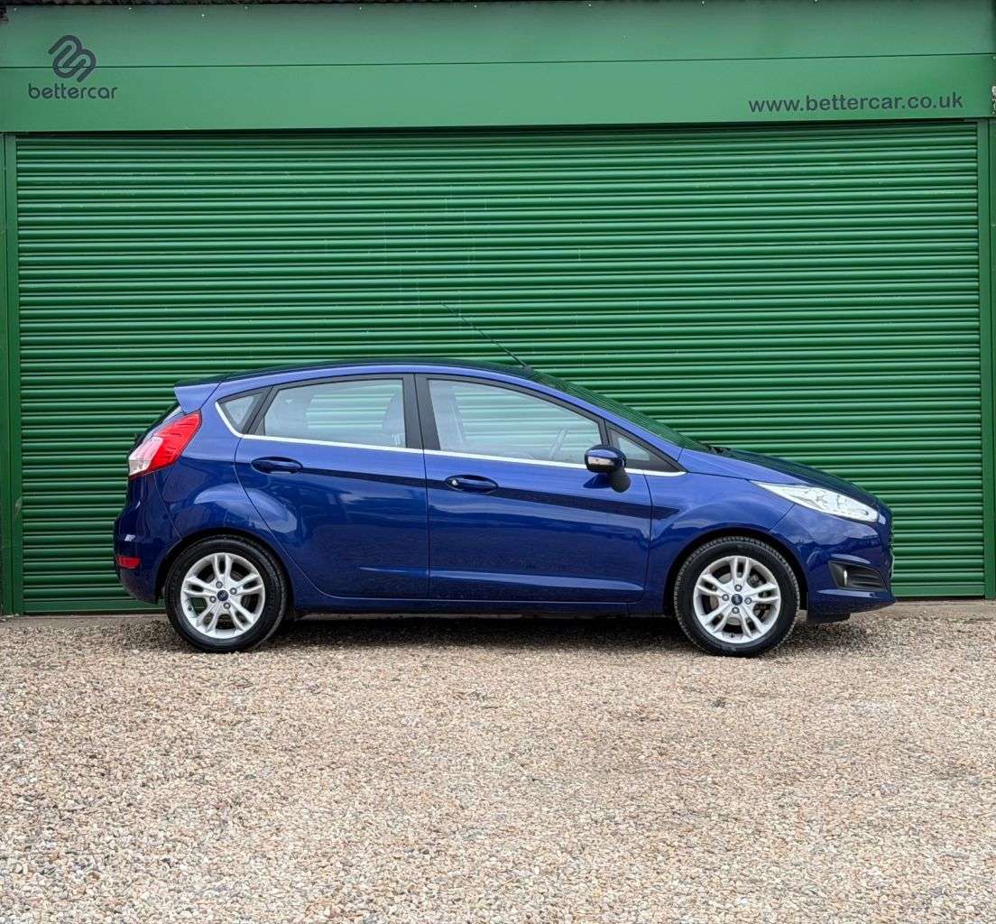 A 2016 FORD FIESTA 1.0T EcoBoost Zetec Hatchback 5dr Petrol Manual Euro 6 (s/s) (100 ps) Elect A 2016 FORD FIESTA 1.0T EcoBoost Zetec Hatchback 5dr Petrol Manual Euro 6 (s/s) (100 ps) Elect