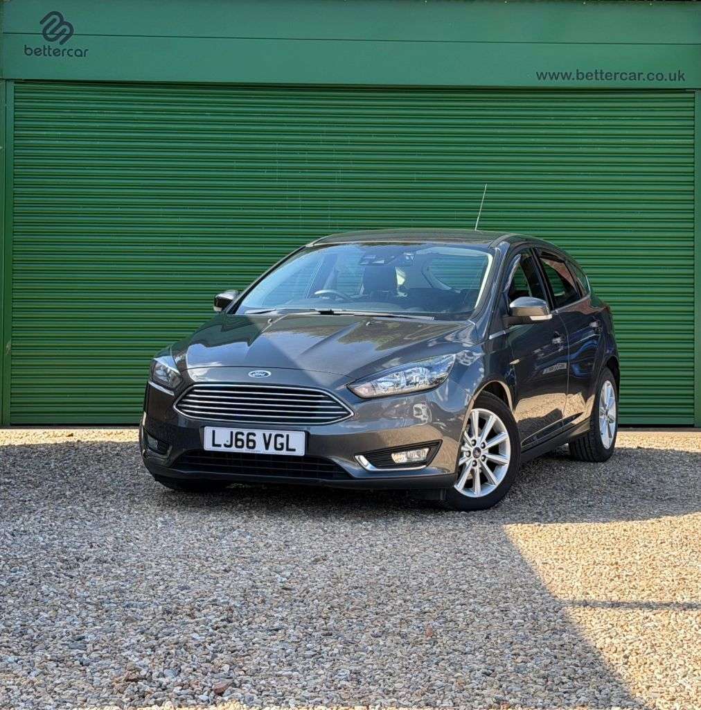 A 2016 FORD FOCUS 1.0T EcoBoost Titanium Hatchback 5dr Petrol Manual Euro 6 (s/s) (125 ps) SA A 2016 FORD FOCUS 1.0T EcoBoost Titanium Hatchback 5dr Petrol Manual Euro 6 (s/s) (125 ps) SA