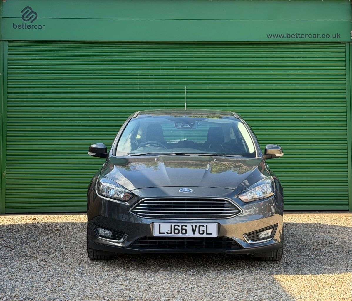 A 2016 FORD FOCUS 1.0T EcoBoost Titanium Hatchback 5dr Petrol Manual Euro 6 (s/s) (125 ps) SA A 2016 FORD FOCUS 1.0T EcoBoost Titanium Hatchback 5dr Petrol Manual Euro 6 (s/s) (125 ps) SA