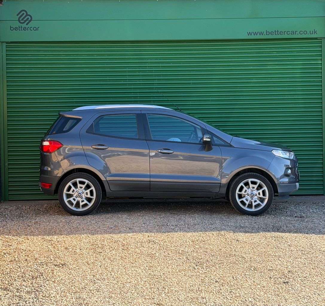 A 2017 FORD ECOSPORT 1.0T EcoBoost Titanium SUV 5dr Petrol Manual 2WD Euro 5 (s/s) (125 ps) DAB, A 2017 FORD ECOSPORT 1.0T EcoBoost Titanium SUV 5dr Petrol Manual 2WD Euro 5 (s/s) (125 ps) DAB,