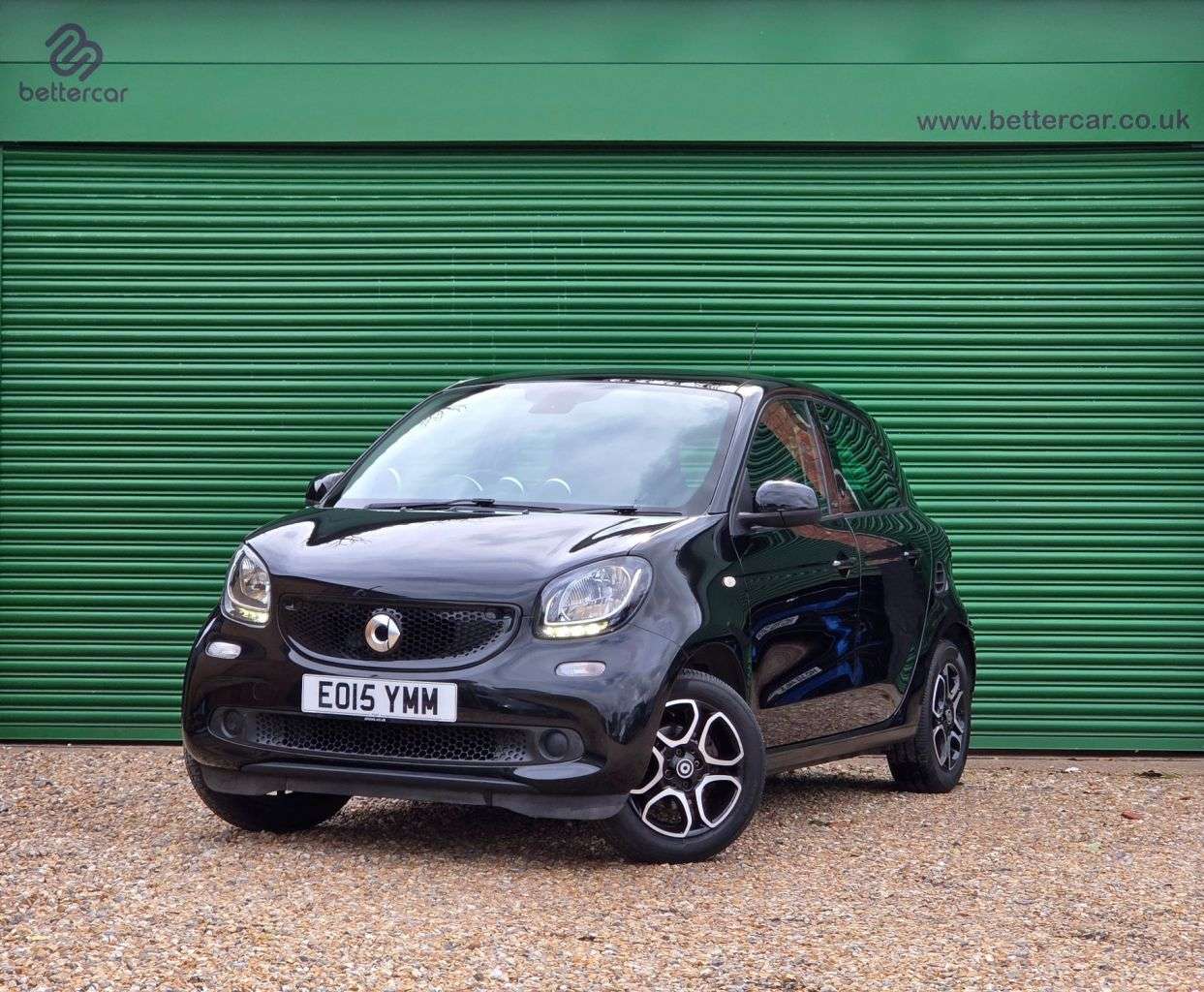 A 2015 SMART FORFOUR 1.0 Prime (Premium) Hatchback 5dr Petrol Manual Euro 6 (s/s) (71 ps) Sat-Na A 2015 SMART FORFOUR 1.0 Prime (Premium) Hatchback 5dr Petrol Manual Euro 6 (s/s) (71 ps) Sat-Na