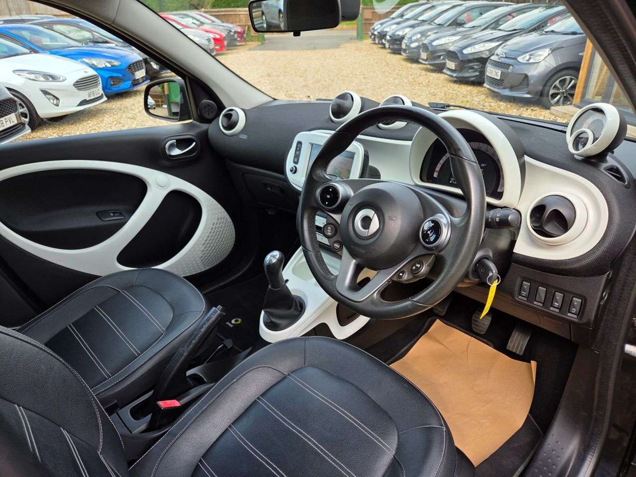 2015 SMART FORFOUR 2015 SMART FORFOUR