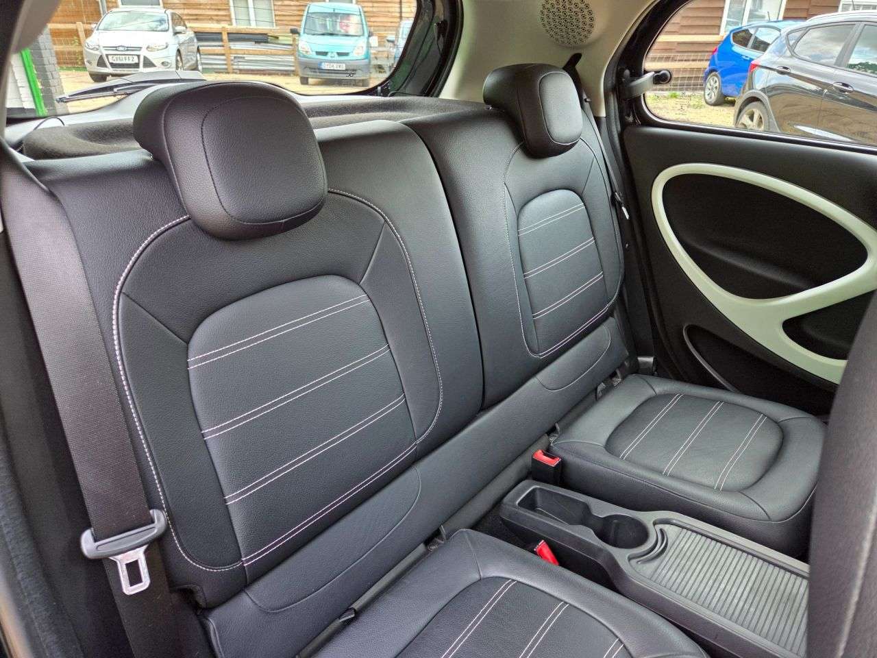 2015 SMART FORFOUR 2015 SMART FORFOUR