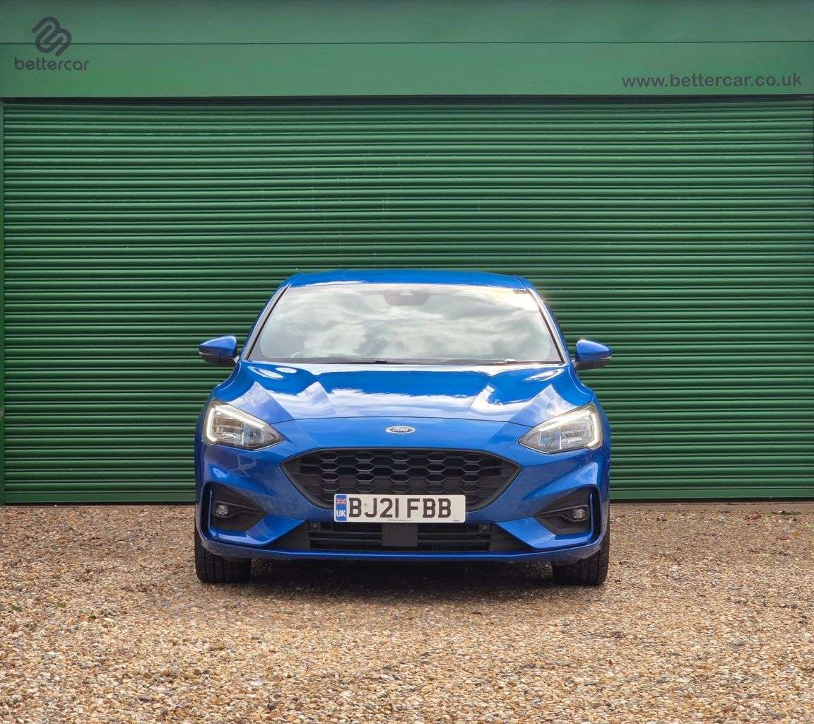 A 2021 FORD FOCUS 1.0T EcoBoost MHEV ST-Line Edition Hatchback 5dr Petrol Manual Euro 6 (s/s) A 2021 FORD FOCUS 1.0T EcoBoost MHEV ST-Line Edition Hatchback 5dr Petrol Manual Euro 6 (s/s)