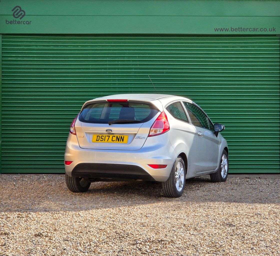 A 2017 FORD FIESTA 1.0T EcoBoost Zetec Hatchback 3dr Petrol Manual Euro 6 (s/s) (100 ps) Parki A 2017 FORD FIESTA 1.0T EcoBoost Zetec Hatchback 3dr Petrol Manual Euro 6 (s/s) (100 ps) Parki