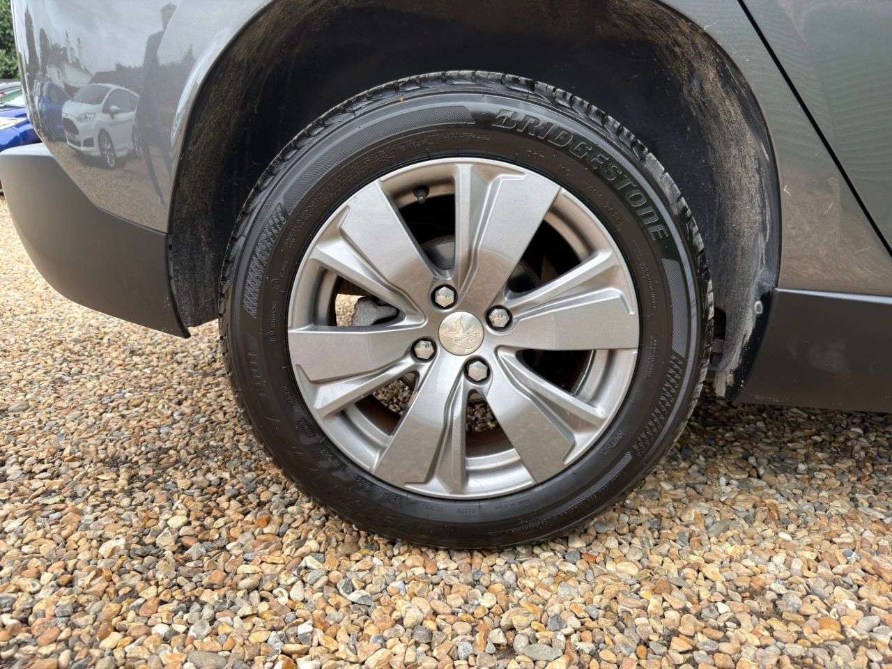 2017 PEUGEOT 2008 2017 PEUGEOT 2008