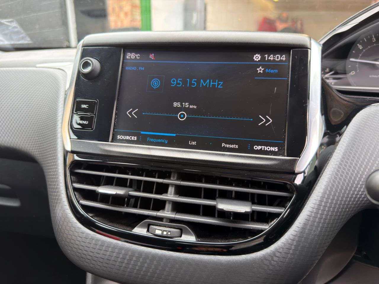 2017 PEUGEOT 2008 2017 PEUGEOT 2008