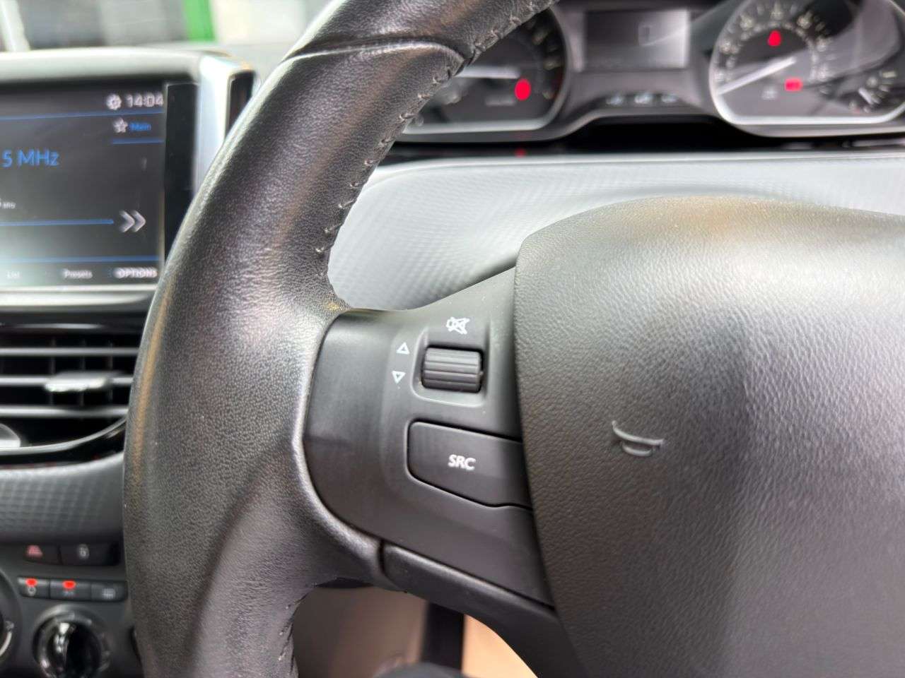 2017 PEUGEOT 2008 2017 PEUGEOT 2008