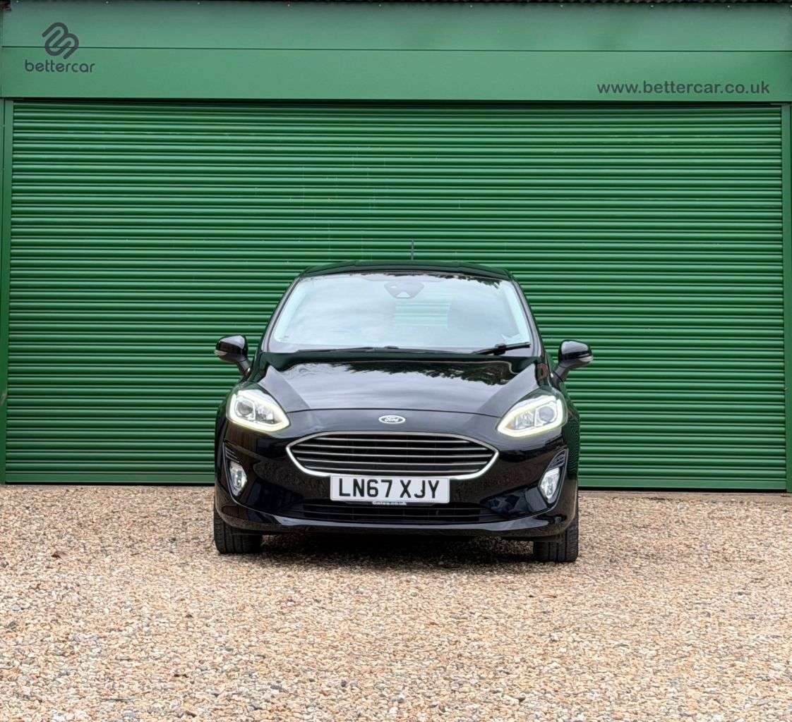 A 2017 FORD FIESTA 1.1 Ti-VCT Zetec Hatchback 5dr Petrol Manual Euro 6 (s/s) (85 ps) AUTOMATIC A 2017 FORD FIESTA 1.1 Ti-VCT Zetec Hatchback 5dr Petrol Manual Euro 6 (s/s) (85 ps) AUTOMATIC